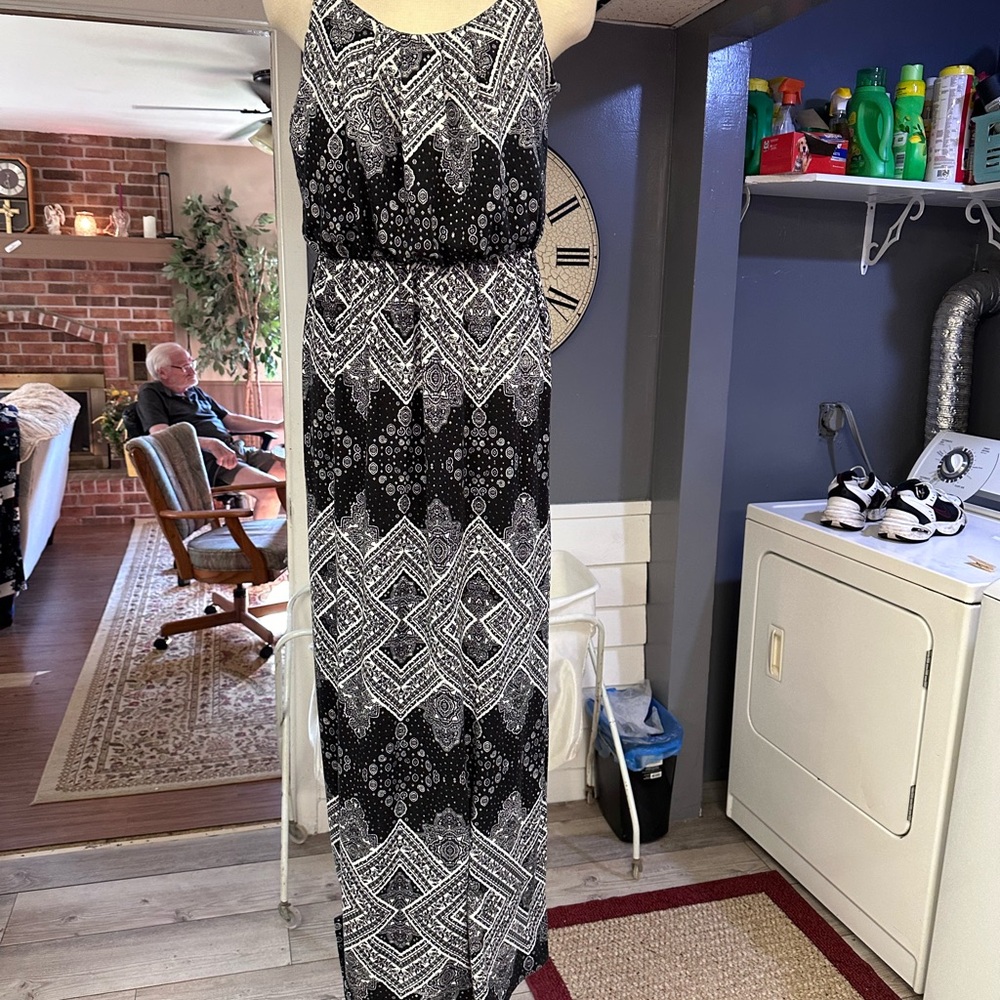 Luscious Los Angeles L black and white dress